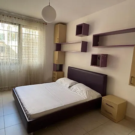 Oli&pepe House * Tirana